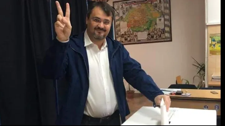 Cristian Ghinea (USR) dă vina pe ”sistem” pentru eșecul lui Dan Barna