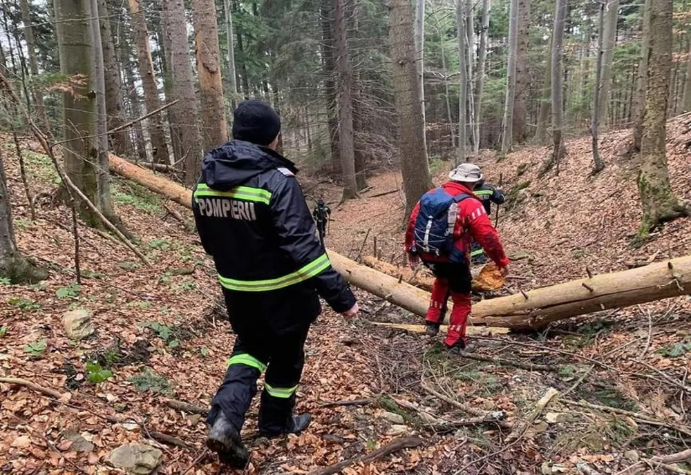 Un bărbat din Vaslui s-a rătăcit din cauza ceții și a sunat la 112. Incredibil cum a fost găsit după 9 ore