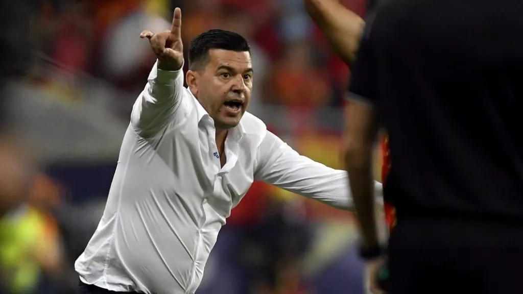 Cosmin Contra, amendat pentru că l-a înjurat pe George Pușcaș