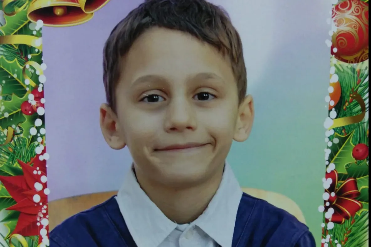 Au fost găsite rolele copilului de 8 ani din Pecineaga, dispărut din fața casei