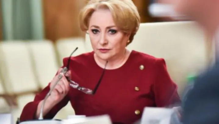 Dăncilă amenință Guvernul Orban cu moțiune de cenzură