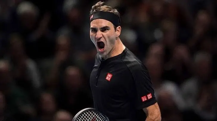 Federer, prima victorie în fața lui Djokovic după 4 ani! Intră în semifinale la Turneul Campionilor