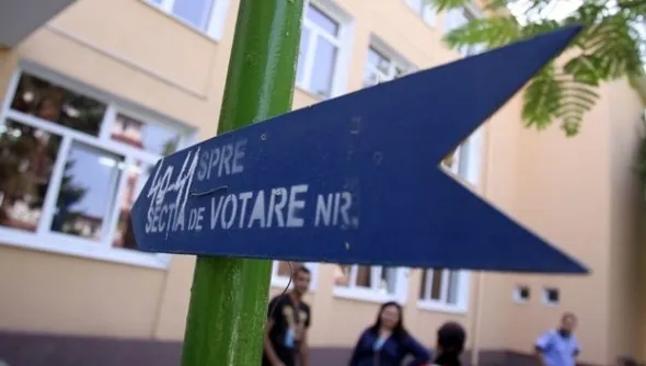 Școlile din București au program redus vineri și luni, din cauza alegerilor