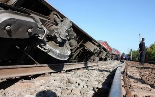 Tren deraiat, 11 morți, cel puțin 109 răniți - Situație dramatică în Egipt
