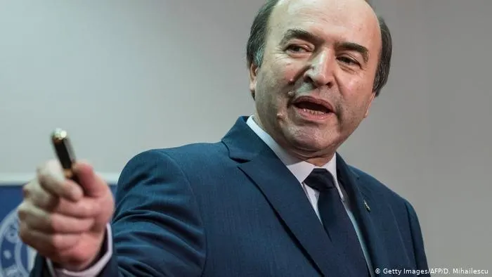 Tudorel Toader: ”Dacă l-au demis pe Bolojan, nu îl pot susține. Președintele și Parlamentul să regleze situația”