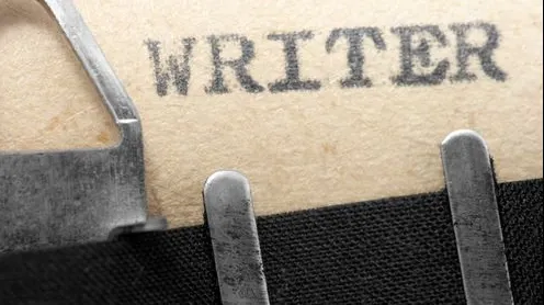 A murit un mare scriitor american