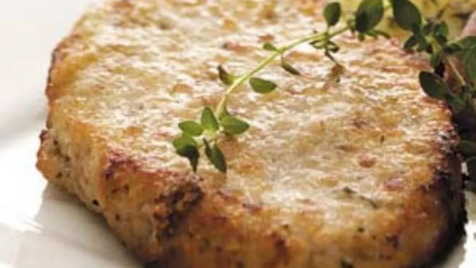 Așa faci cele mai bune cotlete de porc. Rețetă perfectă pentru masa de Crăciun