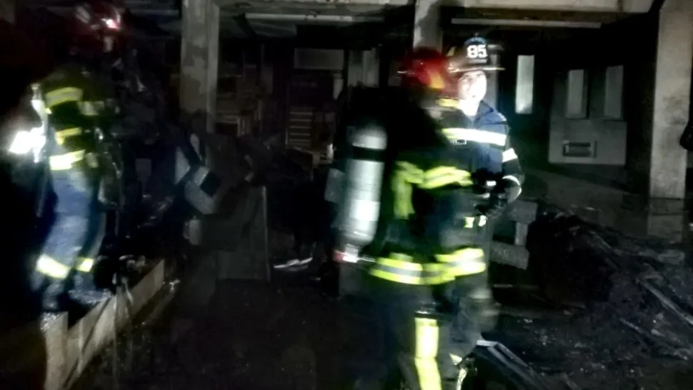 O biserică a fost cuprinsă de flăcări la Arad