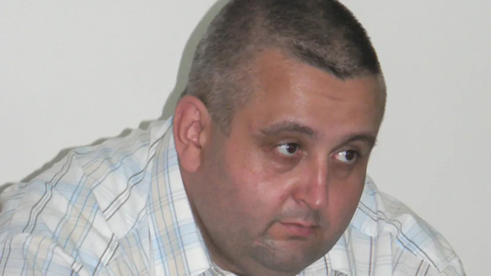 Primarul "mână largă" de la Mărășești s-a răzgândit! Nu le mai dă șampanii subordonaților