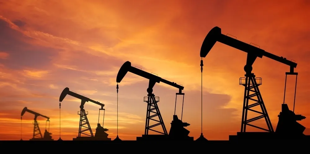 Preţurile petrolului au crescut cu peste 4%