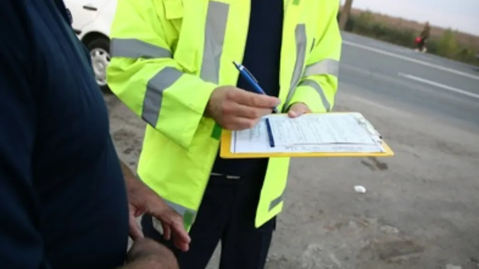 Polițist drogat la locul de muncă, în București - Se fac verificări disciplinare