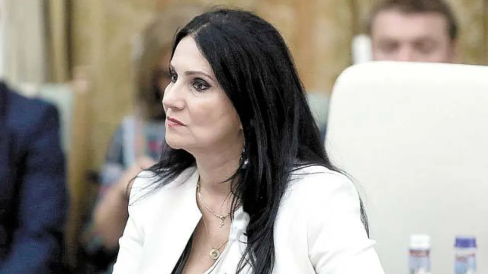 Sorina Pintea a primit o donație de 63.000 de euro de la mama sa! Ce avere are fostul ministru