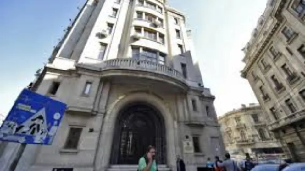 Prorectorul de la „Spiru Haret” a fost ARESTAT în scandalul examenelor promovate pe șpagă