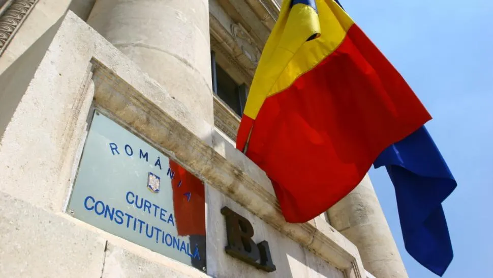 Salarizarea personalului plătit din fonduri publice, sub lupa CCR