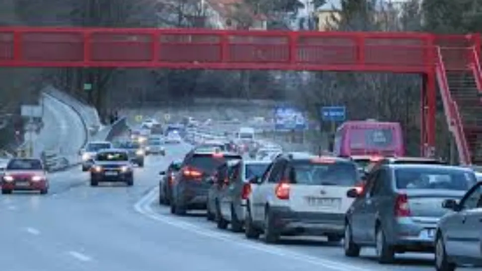 Ca de fiecare dată, de sărbători, pe Valea Prahovei se circulă bară la bară