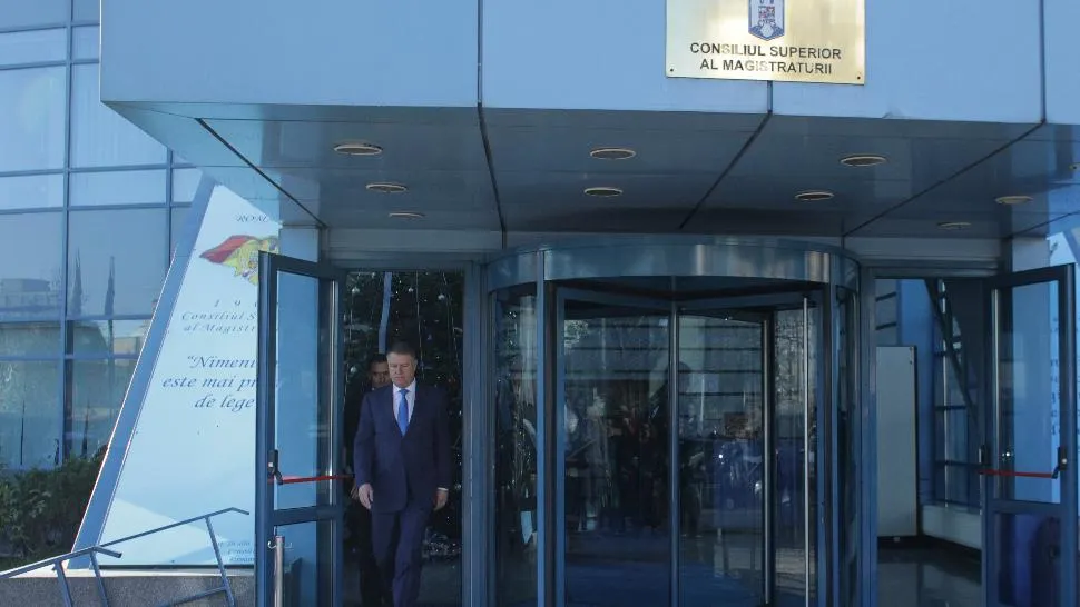 E serioasă treaba! CSM îl bagă în ședință pe Iohannis