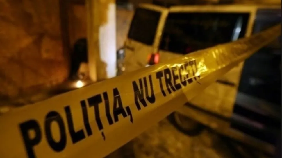 A ”operat” zeci de bunuri din două case