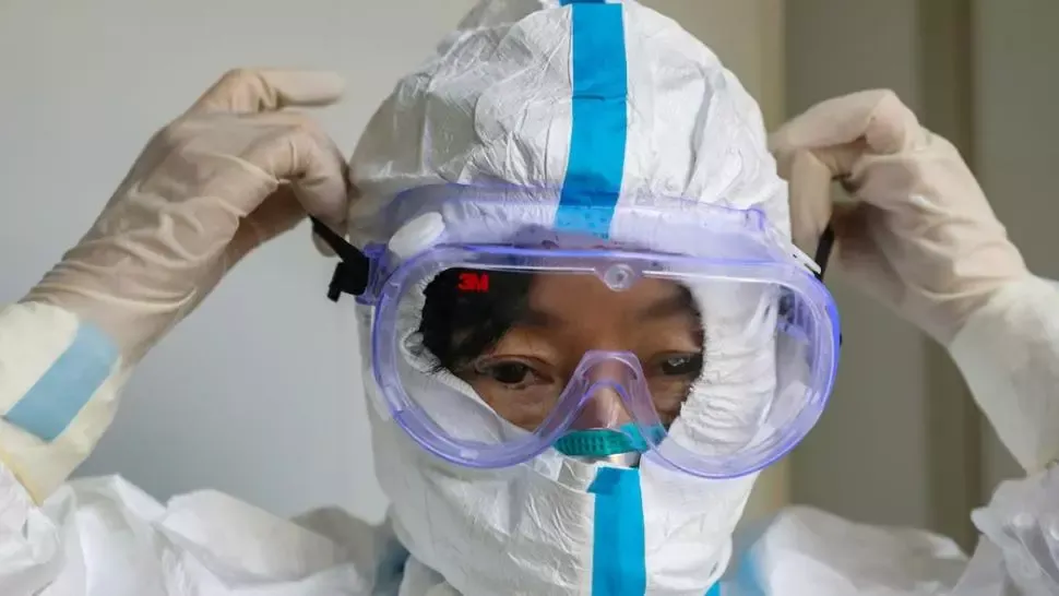 CORONAVIRUS. Peste 3.000 de angajați din sistemul medical din China, INFECTAȚI