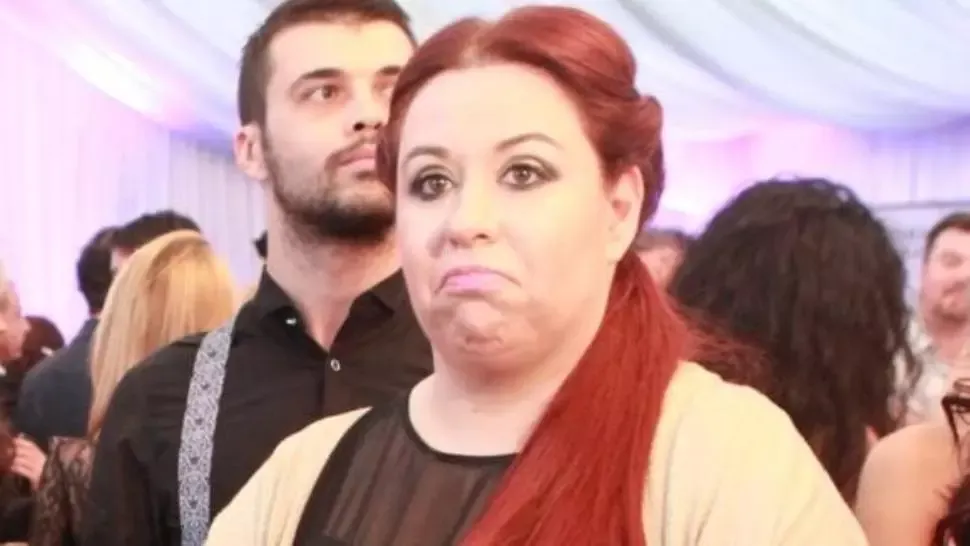 Influencerii păcăliți cu „Brânza Regelui” reacționează și amenință cu avocatul. De ce nu poate fi tras la răspundere glumețul