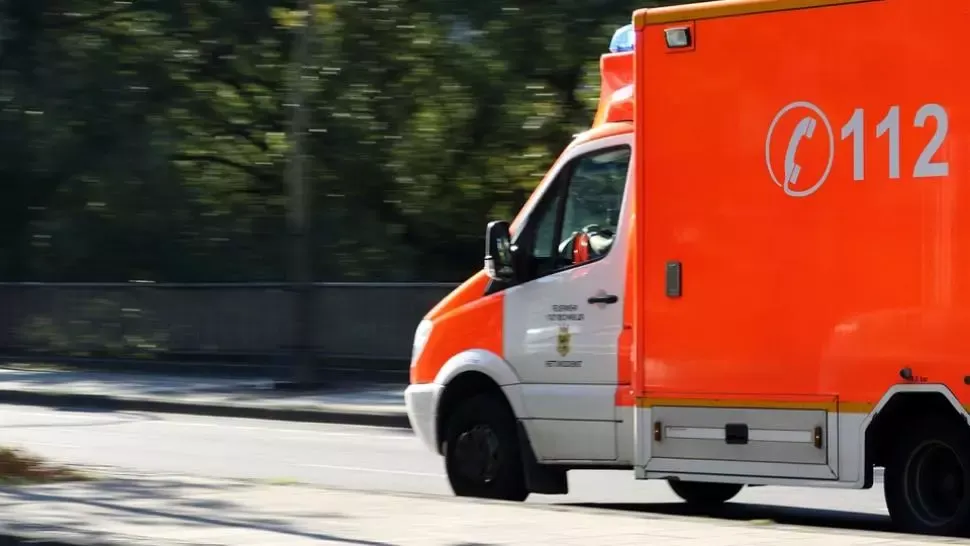Șocant. O tânără din Suceava și-a găsit fostul iubit spânzurat în fața ușii
