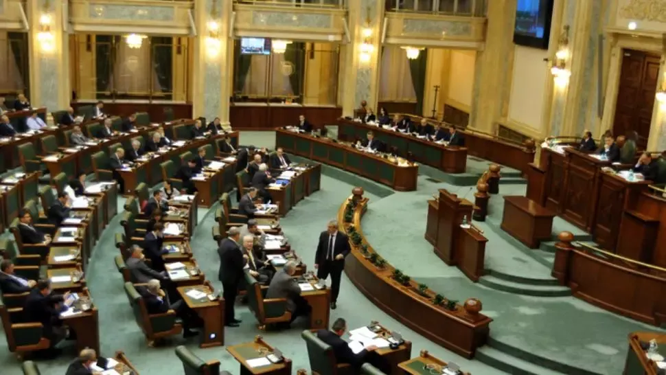 Senatul a respins propunerea de impozitare a pensiilor speciale