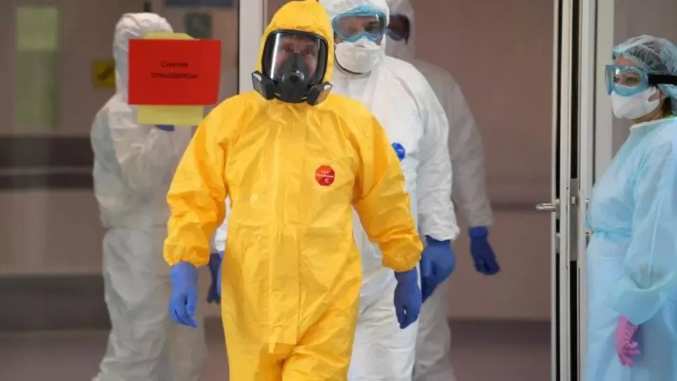 Un doctor care s-a întâlnit cu Vladimir Putin, confirmat cu Covid-19
