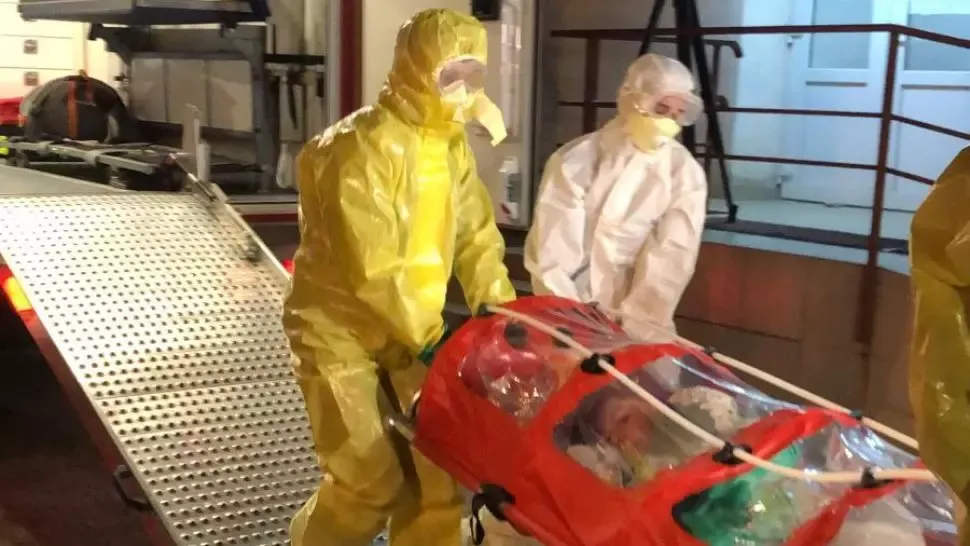 Coronavirus România. Copil de aproape doi ani, adus, cu izoleta, la Spitalul de Boli Infecțioase Galați