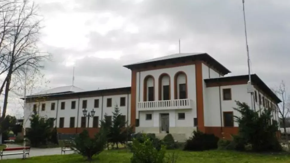 Percheziţii la Primăria oraşului Panciu din Vrancea! Sunt vizate fapte de abuz în serviciu, fals în înscrisuri oficiale