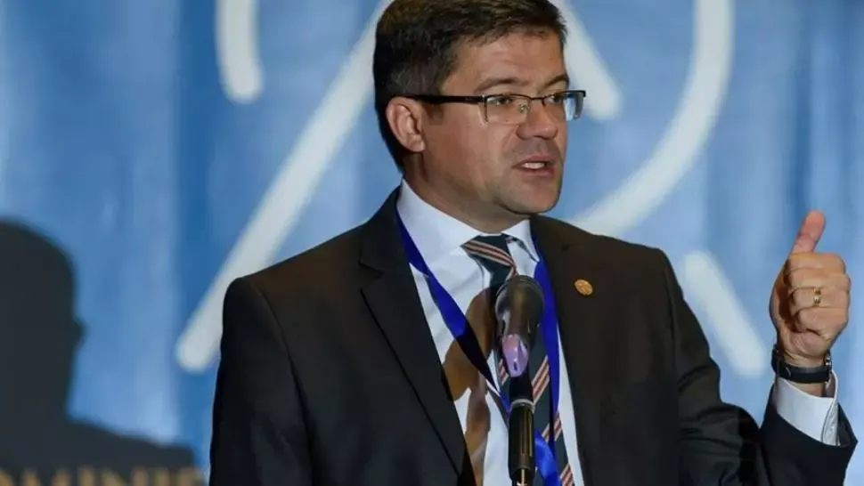 TĂIERI ILEGALE de arbori în valoare de 90.000 de lei. Mesajul ministrului Mediului - Costel Alexe