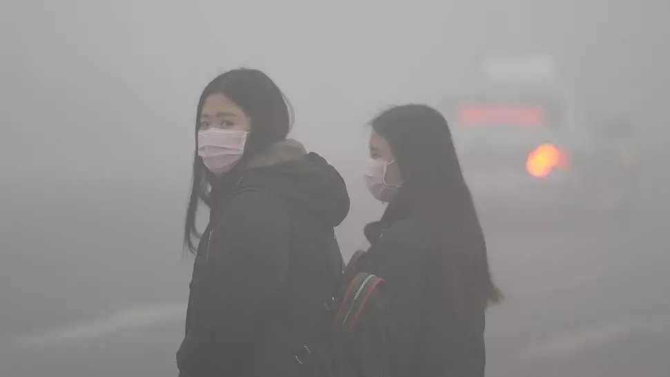 Carantina revine în China. 100 de milioane de chinezi sunt afectați de măsurile guvernului.