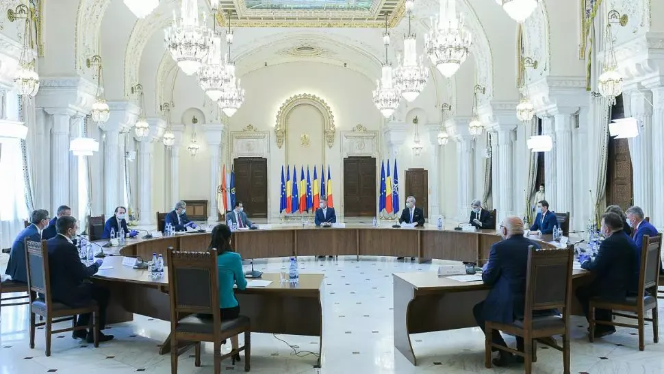 Ședință la Palatul Cotroceni, pe tema deschiderii noului an școlar