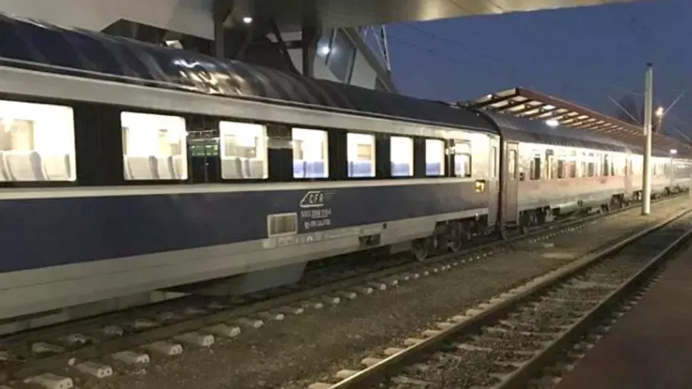 Oferta CFR Călători de Paști: Plătești doar un loc și stai singur în cabină la vagon de dormit