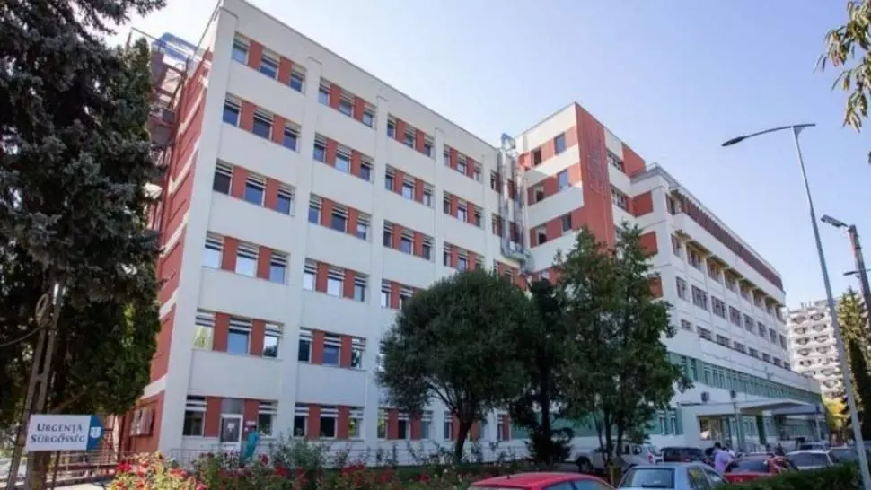O femeie cu afecțiuni ginecologice și 4 copii, printre cei 51 de pacienti cu COVID internati la SJU Sfântu Gheorghe