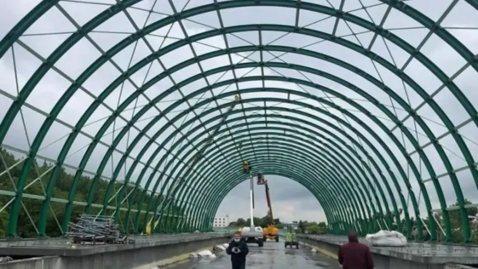 Când va fi gata linia de cale ferată între Gara de Nord și Aeroportul Otopeni. Anunțul ministrului Sportului