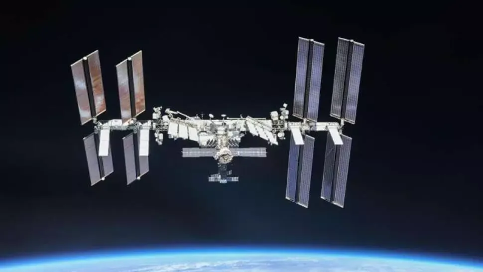 Capsula SpaceX Crew Dragon a ajuns la Stația Spațială Internațională cu succes - VIDEO cu momentul