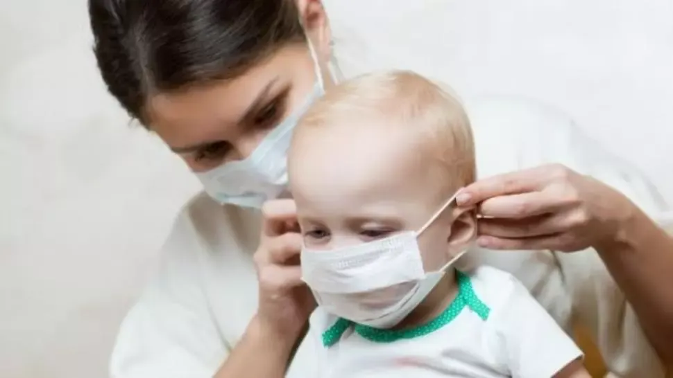 Doi copii de 3 ani, internați la ATI cu Covid-19. Care este starea de sănătate a micuților