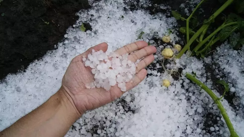 Atenționare meteo COD GALBEN de vreme rea. România, lovită de furtuni și grindină - HARTA 