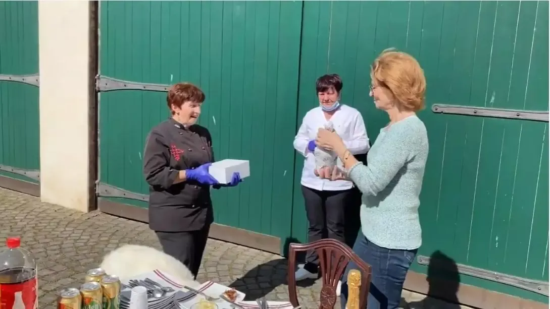 VIDEO/ O viață în slujba regalității. Maestrul bucătar de la Castelul Săvârșin s-a pensionat