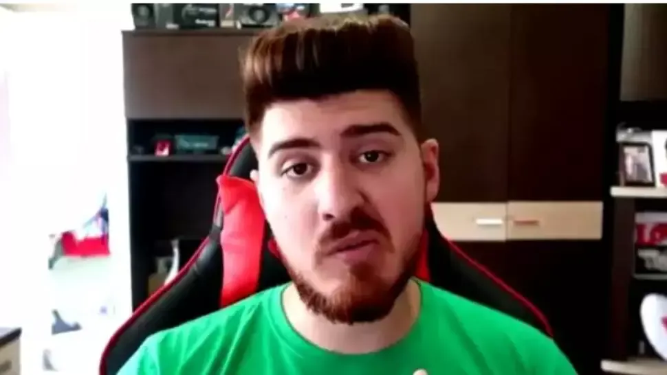 VIDEO Tânăra care l-a reclamat pe vloggerul Colo depune plângere penală