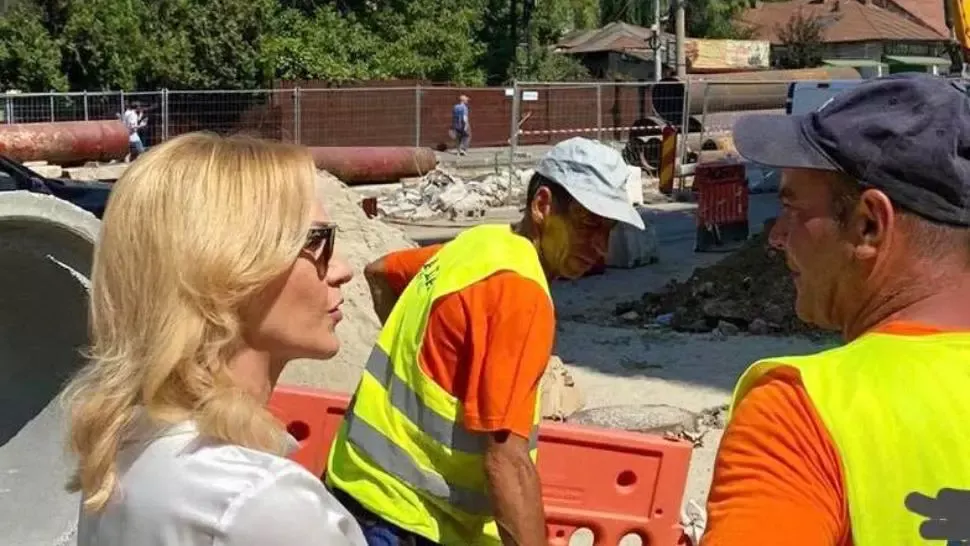 Gabriela Firea, pe șantier: Lucrările la Pasajul Doamna Ghica progresează. Se lucrează la foc continuu”