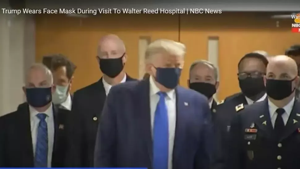 Donald Trump, cu mască în public pentru prima oară de la începutul pandemiei în SUA