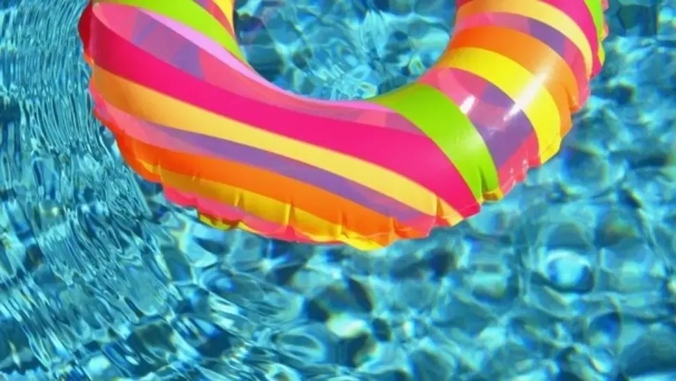 Tragedie în Maramureş. Un copil a fost găsit înecat într-o piscină 