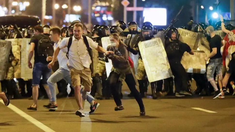 Belarus - Sute de arestări la protestele din Minsk