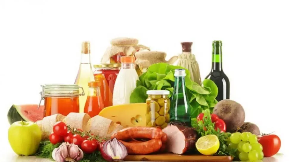 Cele mai cancerigene alimente pe care le consumi frecvent. Cum îți pui în pericol sănătatea