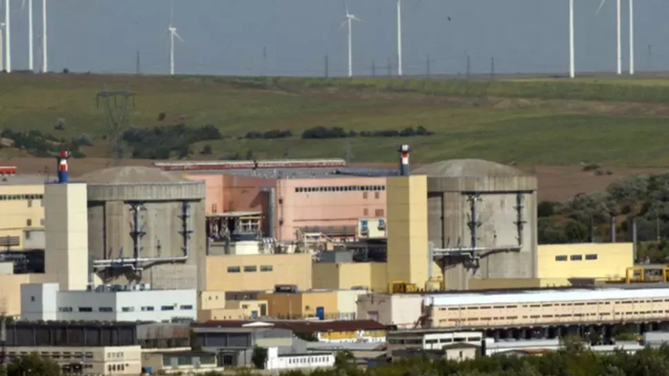 Defecțiune la Centrala Nucleară de la Cernavodă: un muncitor a ajuns la spital