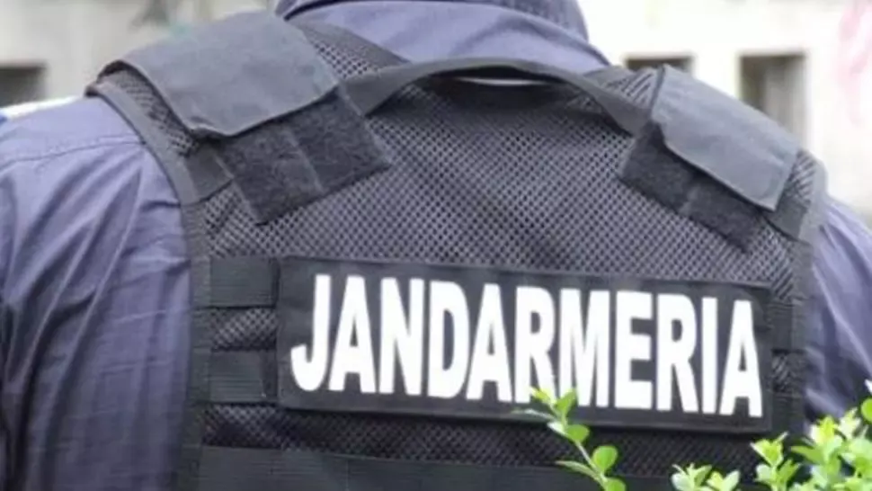 Anchetă la Jandarmeria Cluj-Napoca, după apariţia unei purtătoare de cuvânt în imagini cu conotații erotice 
