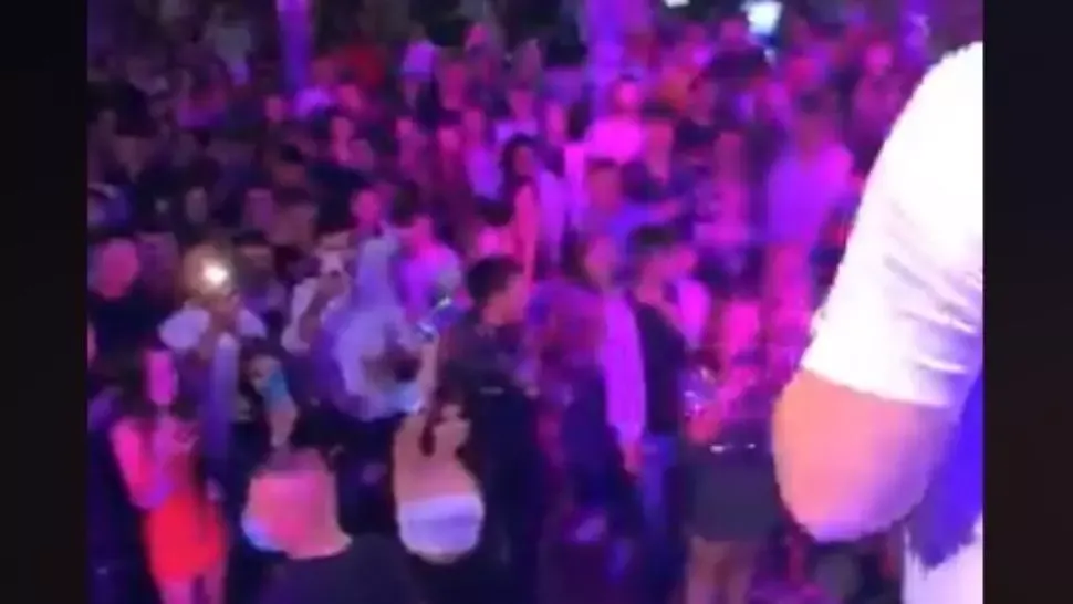 Lovitură pentru artiști independenți, trebuie să restituie o parte din banii primiți ca ajutor în starea de urgență