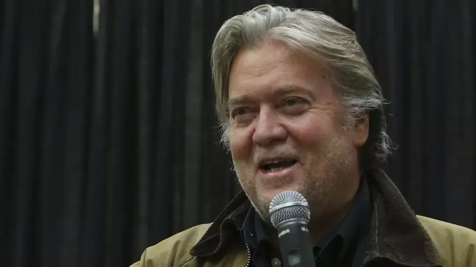 Steve Bannon, fost consilier și ideolog al lui Trump, arestat pentru fraudă. Trump: Nu știu nimic