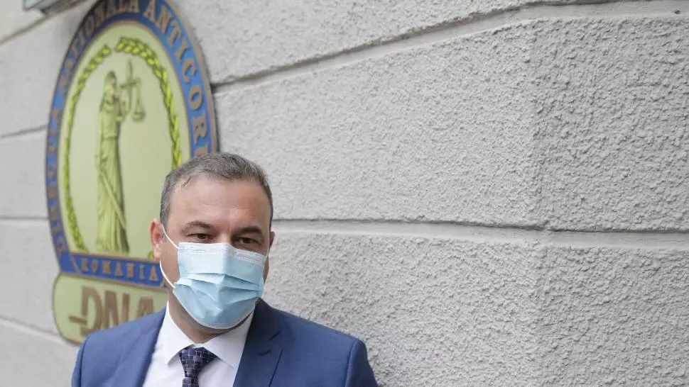 VIDEO Șeful Jandarmeriei, Bogdan Enescu, urmărit penal pentru sporurile pe care și le-a acordat singur. Prejudiciu de 80.000 de lei în dosarul jandarmilor șefi