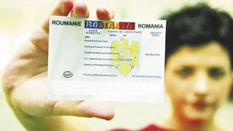 Șeful Autorităţii pentru Digitalizare, despre cartea de identitate electronică: Cetăţenii nu mai pot călători în străinătate fără ea